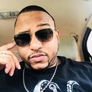 Meet your Posher, Caleb